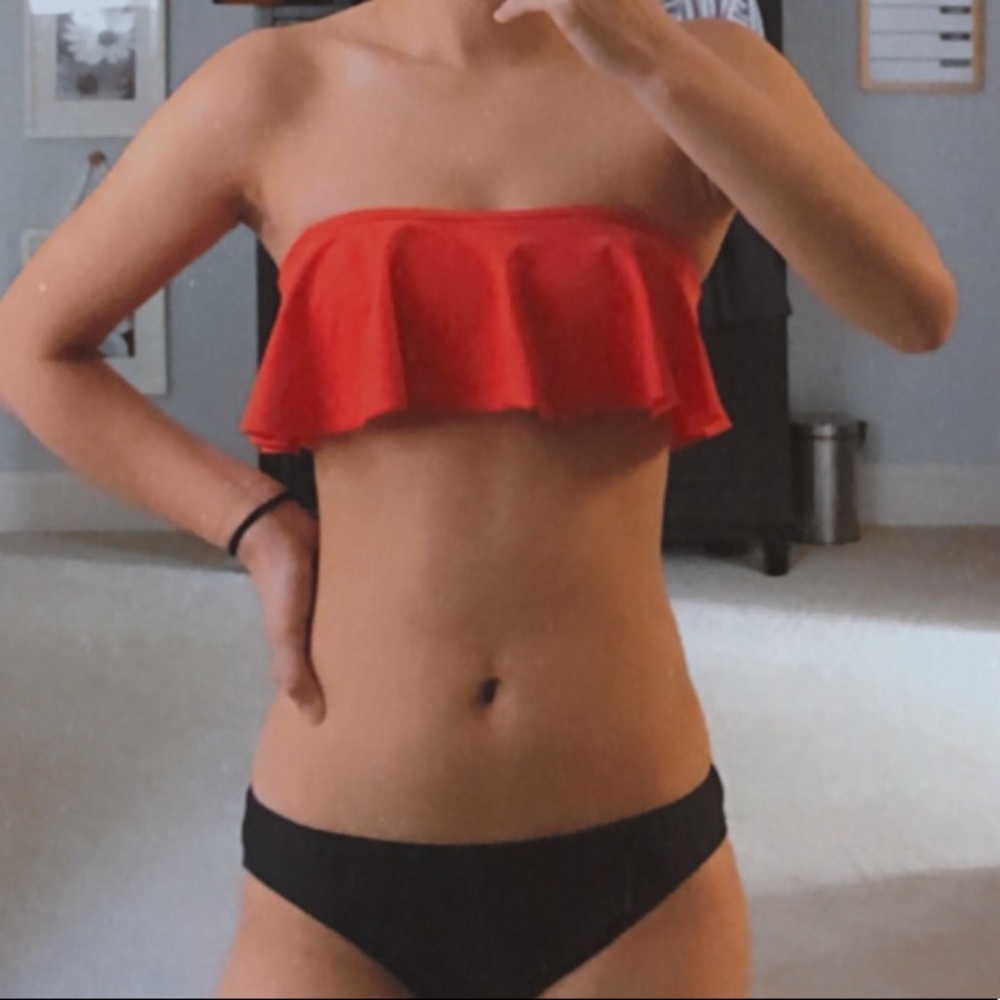 RED BIKINI TOP